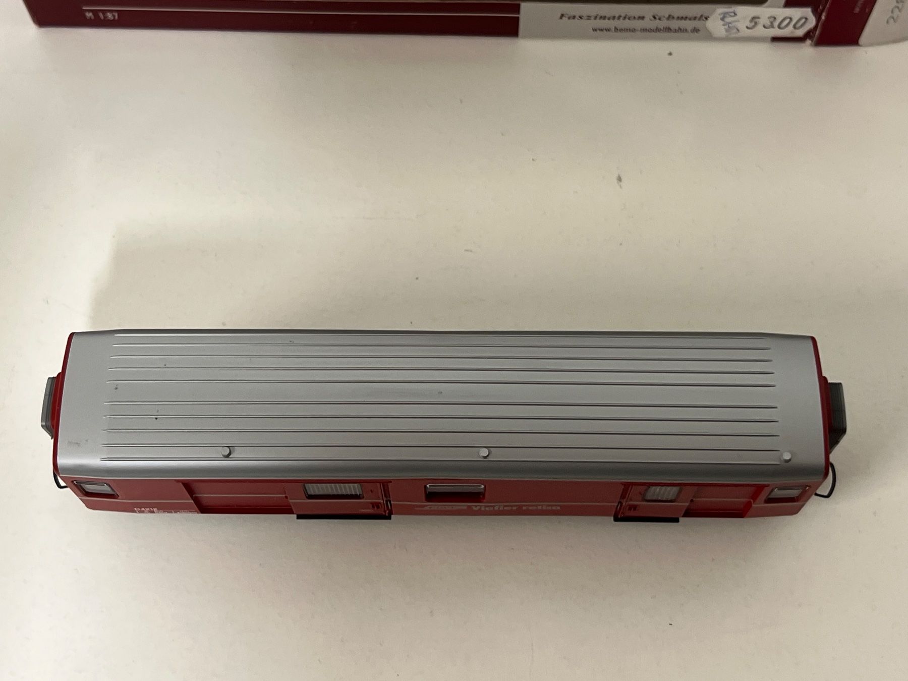Bemo Modelleisenbahnen: Bemo  D4212 Gepäckwagen  RhB H0m – Gebraucht aus Neuenhof von ludovicco 5