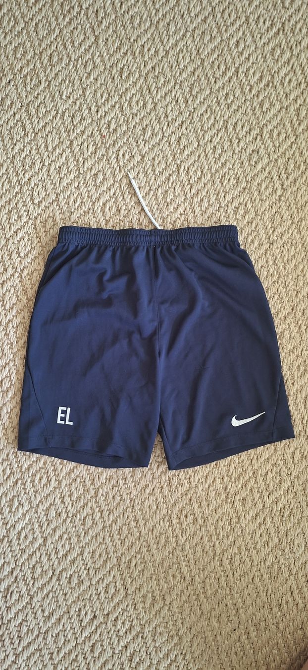 Hosen: Nike Fussballhose – Gebraucht aus Zürich von Kugellipo