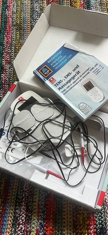 Massagegeräte: Aktivmed TENS / EMS Massagegerät – Gebraucht aus Zürich von zevius 1