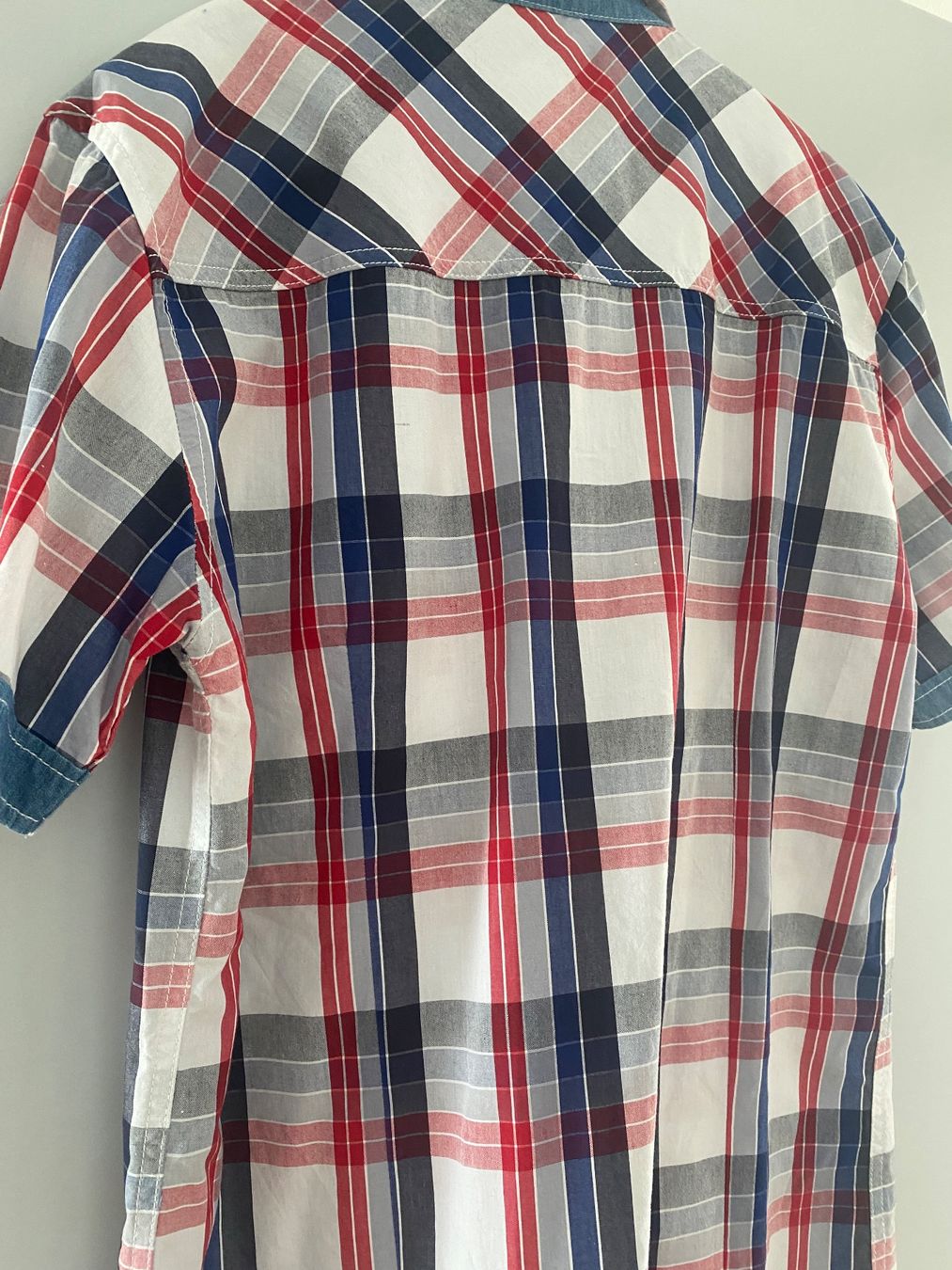 Hemden: Herrenhemd, Grösse L, Karo rot/blau/weiss – Gebraucht aus Glattbrugg von riseca 6