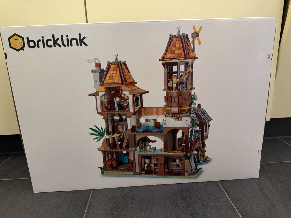Lego Jeux de construction: Bricklink 910048 Riverside Scholars – Neuf avec emballage d'origine à Lyss par Igel35 1