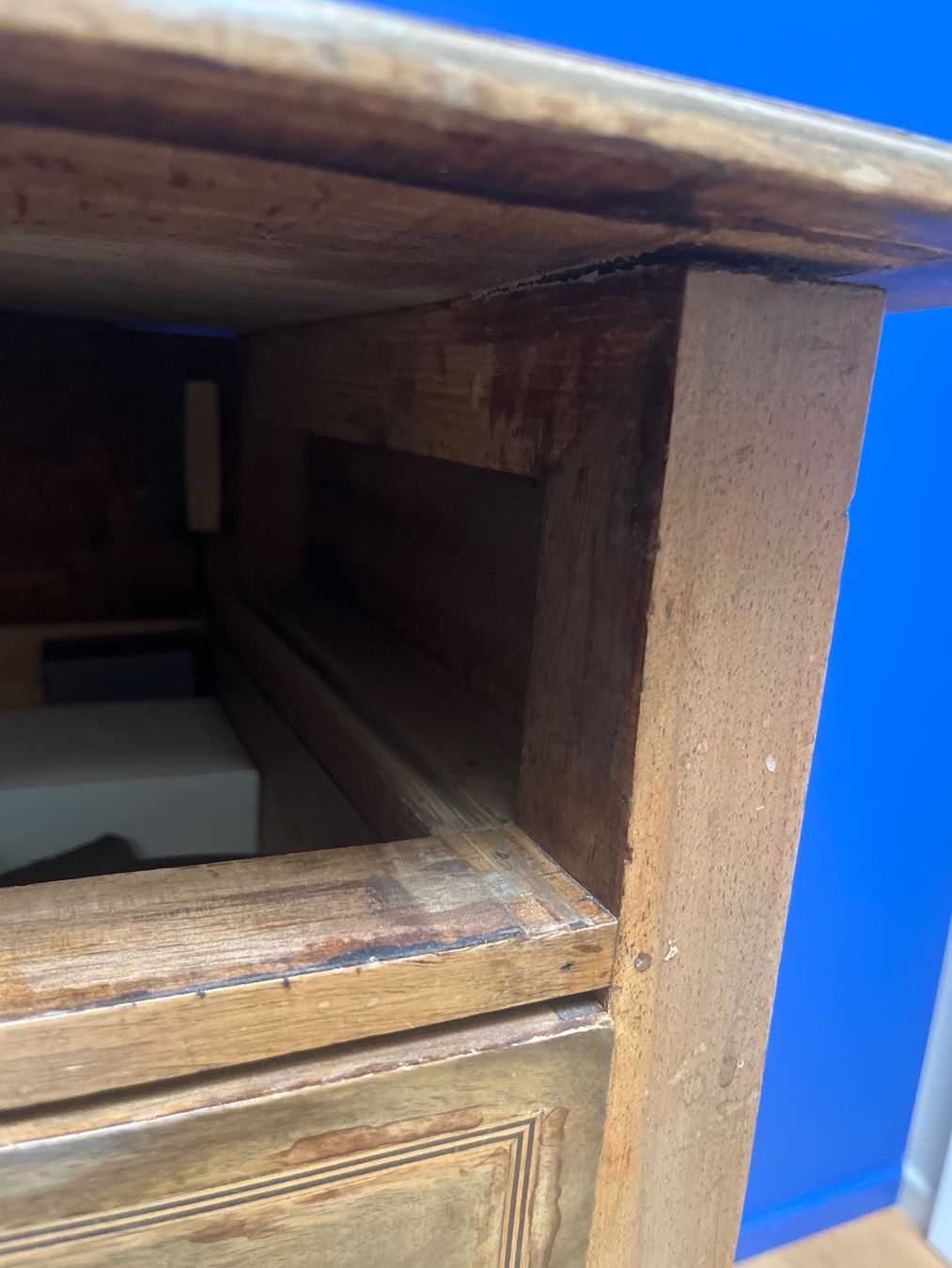 Cassettiere: Antike kleine Kommode aus Holz – Usato da Bellach venduto da jba03 5
