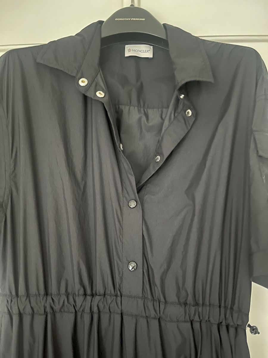 Moncler Kleider: Moncler robe longe – Gebraucht aus Lausanne von pioupiou38 3