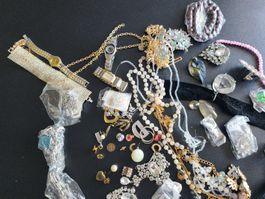Modeschmuck konvolut 18