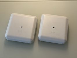 2x Cisco Access Points 3802