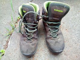 Lowa Wanderschuhe Kinder Gr 38