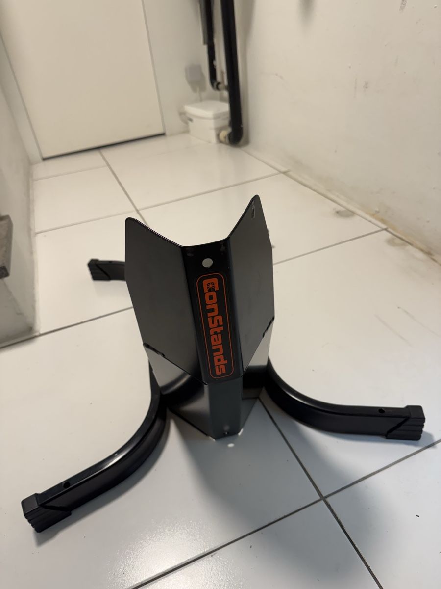 Supporti a parete: Motorrad Vorderradwippe Constands – Usato da Luzern venduto da LauGe 1