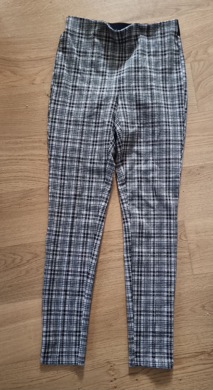 C&A Pantaloni: Karierte Stoffhose – Usato da Altstätten SG venduto da melii._.98