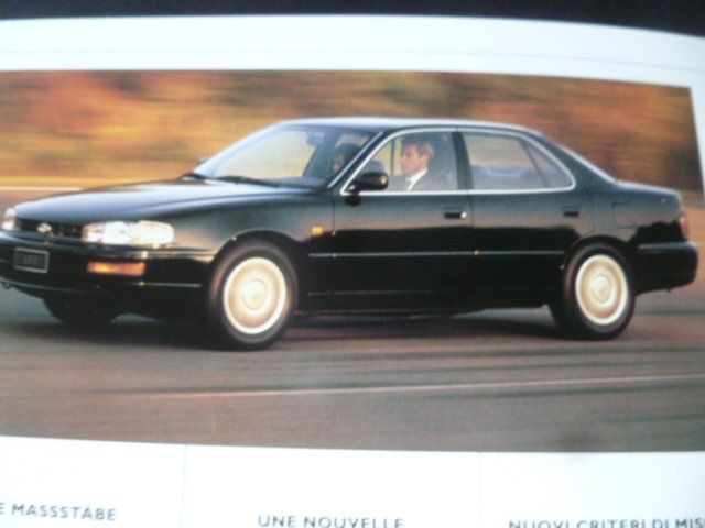 Toyota Documenti: Toyota Camry Prospekt 2.1994 – Usato da Zofingen venduto da sosalinos01 2