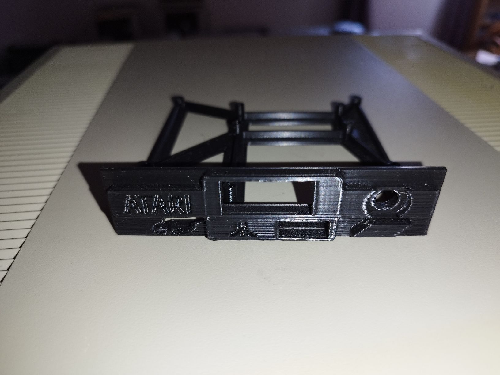 Atari PCs: Atari Mega 1 base unit – D'occasion à Domdidier par look80486 7