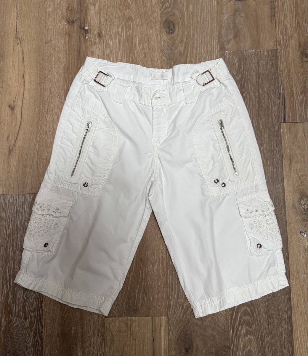 Pantalons: Great white bermudas. 12yrs old/152cms – D'occasion à Grund b. Gstaad par PlageNeigeplus