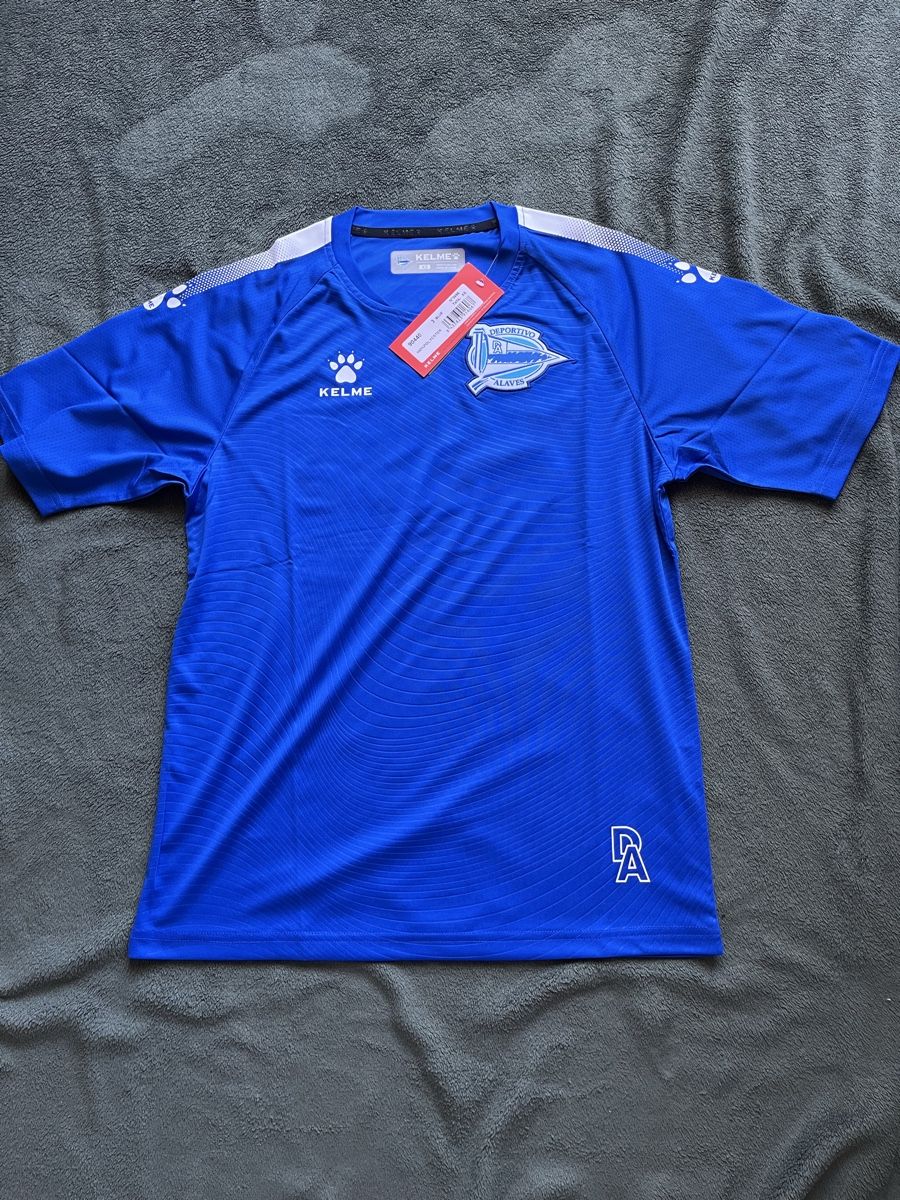 Leibchen & Hosen: Maillot real deportivo  – Neu und originalverpackt aus Chambésy von Louwall_football