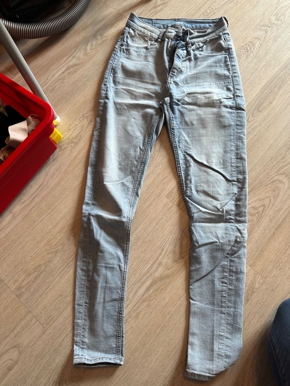 Lotti di vestiti: Kleiderpaket Hosen  /   Grösse: 36 – Usato da Oberhofen Thun'see venduto da ClaudiaKelesh 3