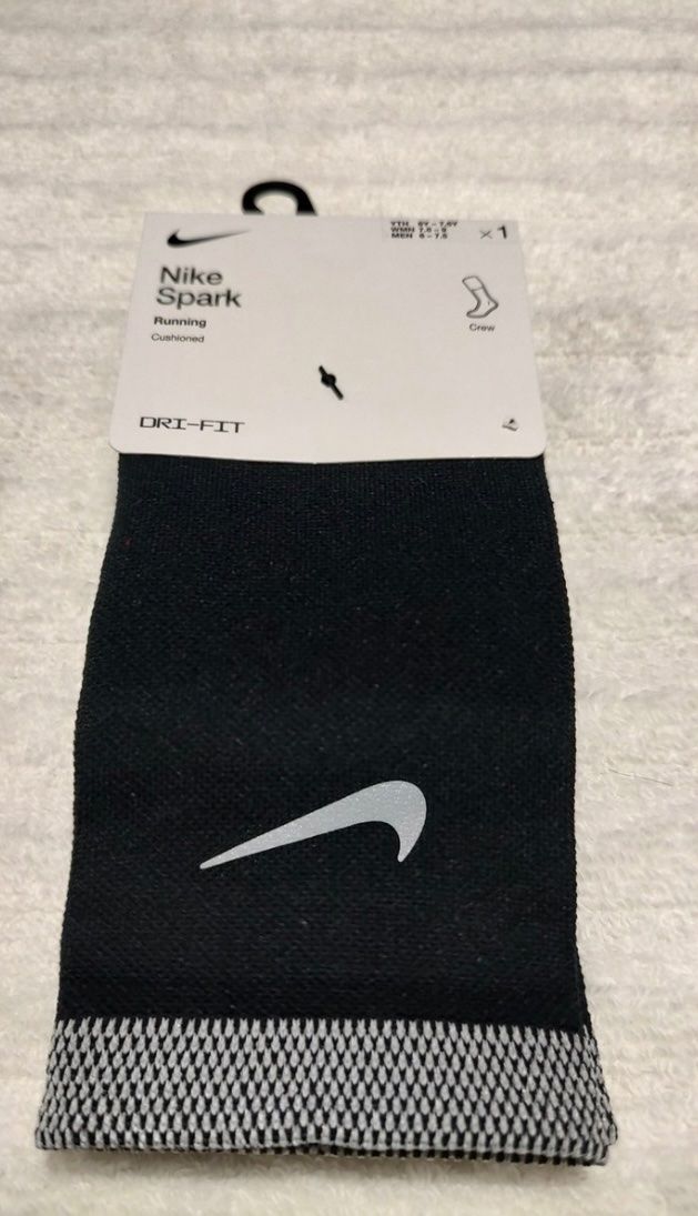 Calze: Nike Lightweight Spark Crew – Nuovo (secondo la descrizione) da Münsingen venduto da lyf_j8ng