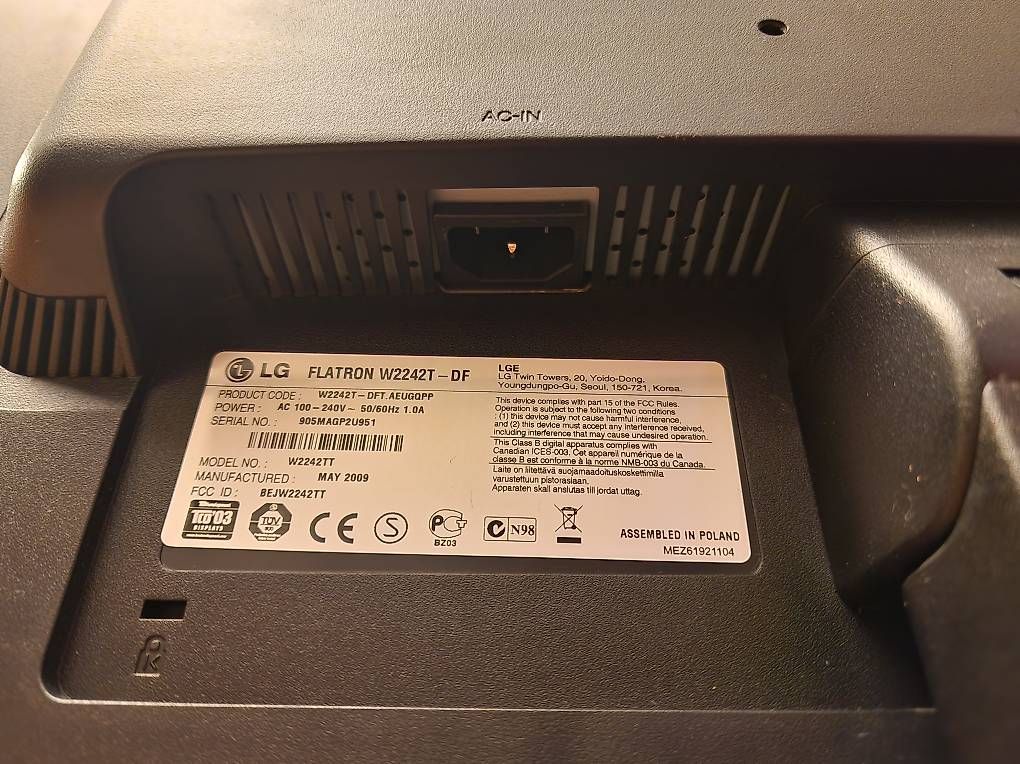 LG Monitor: Monitor LG Flatron W2242T-DF – Usato da Eglisau venduto da nadjastegemann 2