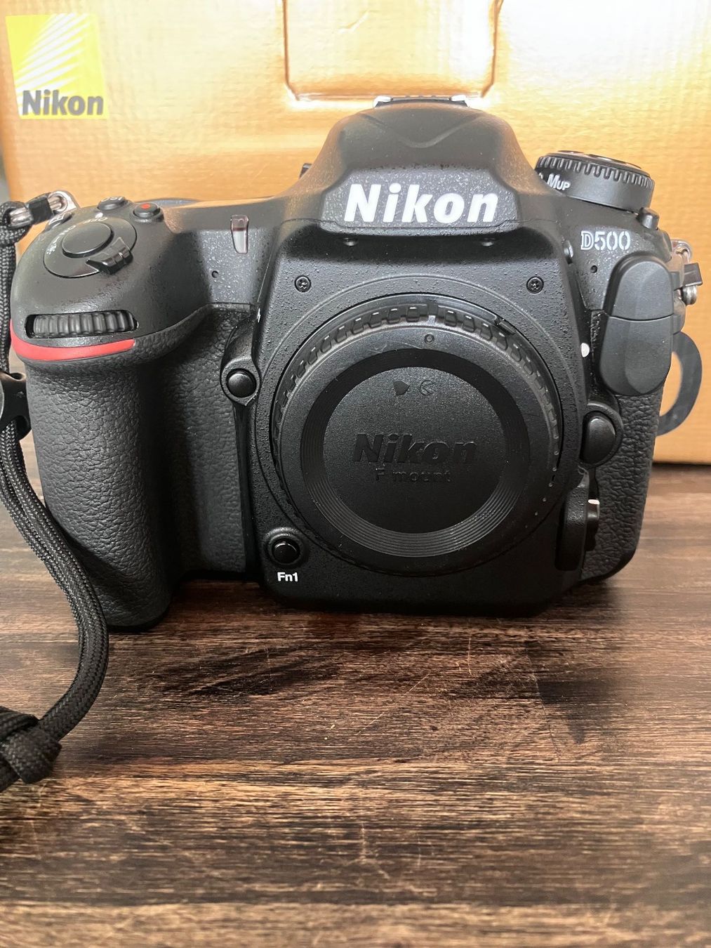 Nikon Kamera: Nikon D500 – Gebraucht aus Henggart von hoschi88