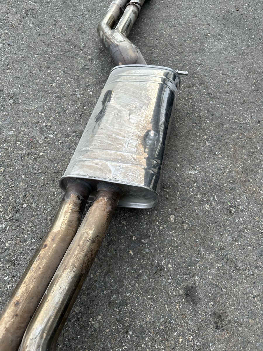 Audi Sistemi di scarico: AUDI RS4 b5 Sportauspuff – Usato da Oetwil am See venduto da CarParts 2
