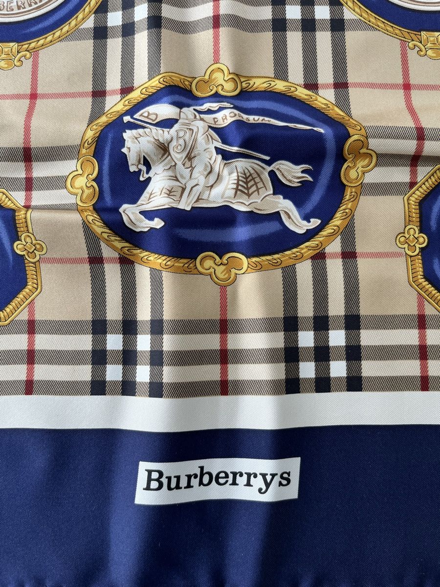 Burberry Foulard & Sciarpe: Burberry Seidentuch -NEU – Nuovo (secondo la descrizione) da Freienbach venduto da alile 1
