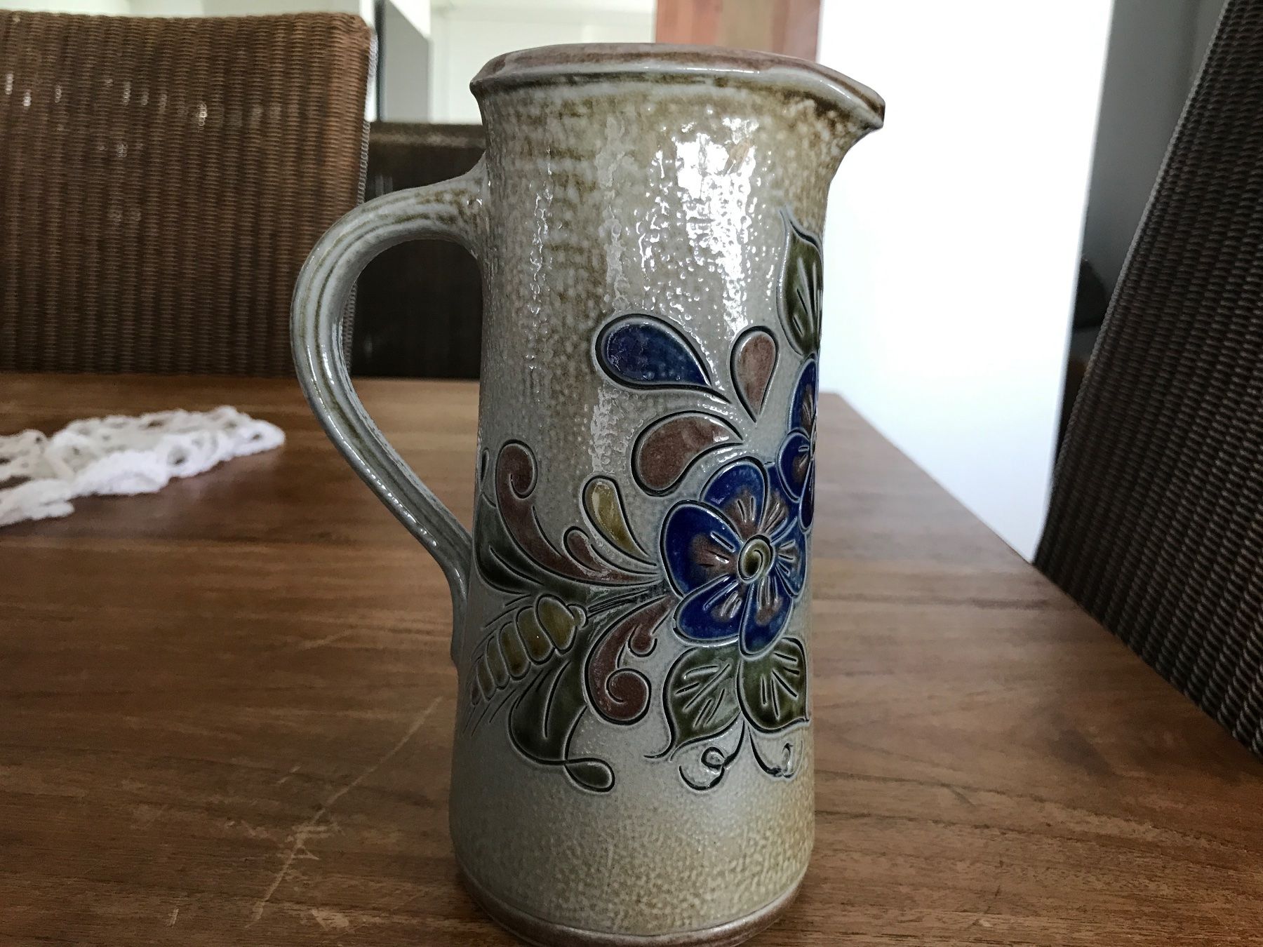Caraffe: Weinkrug  mit 4 Wein Becher Steingut Vintage – Usato da Regensdorf venduto da Spyke55 3