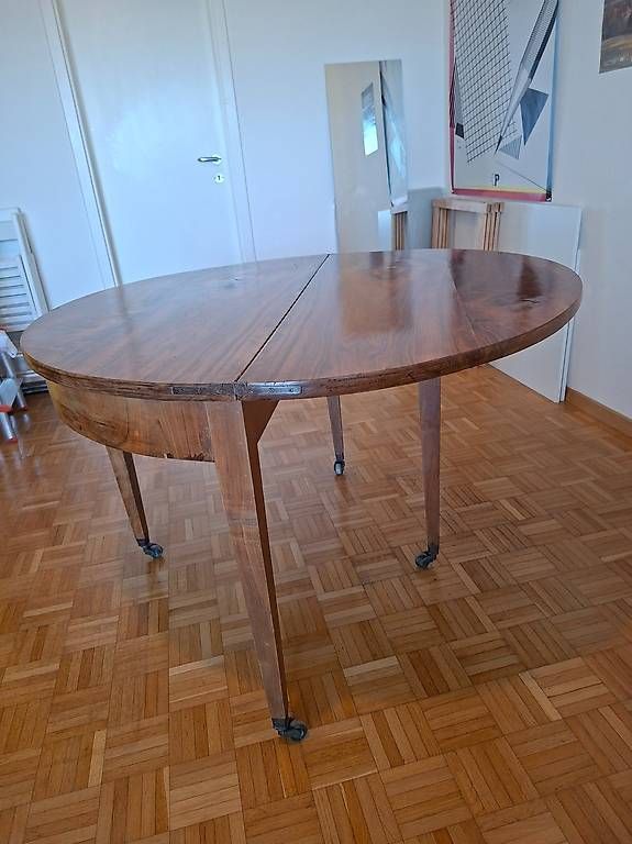 Tavoli: Echter Demi-Lune Biedermeiertisch – Usato da Basel venduto da Barfuesserplatz01 1