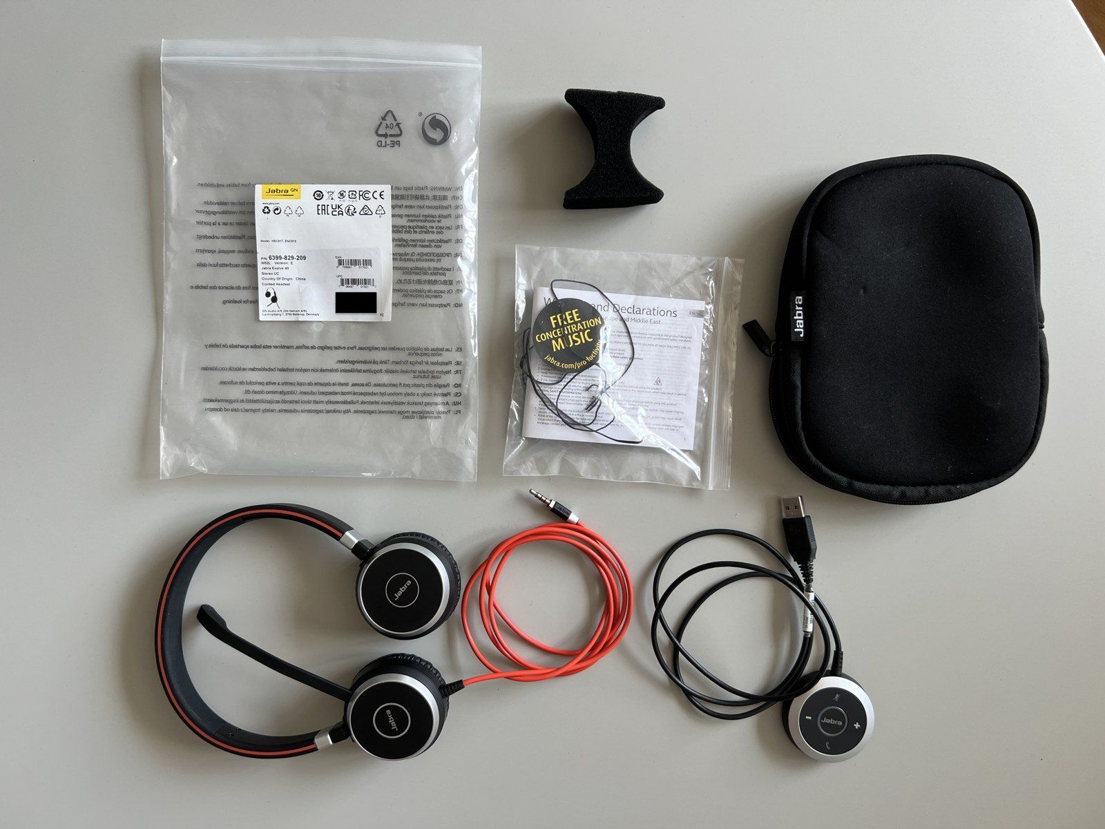 Jabra Cuffie: Jabra Evolve 40 UC Stereo USB-Headset mit Tasche – Usato da Zürich venduto da Kollege7 6