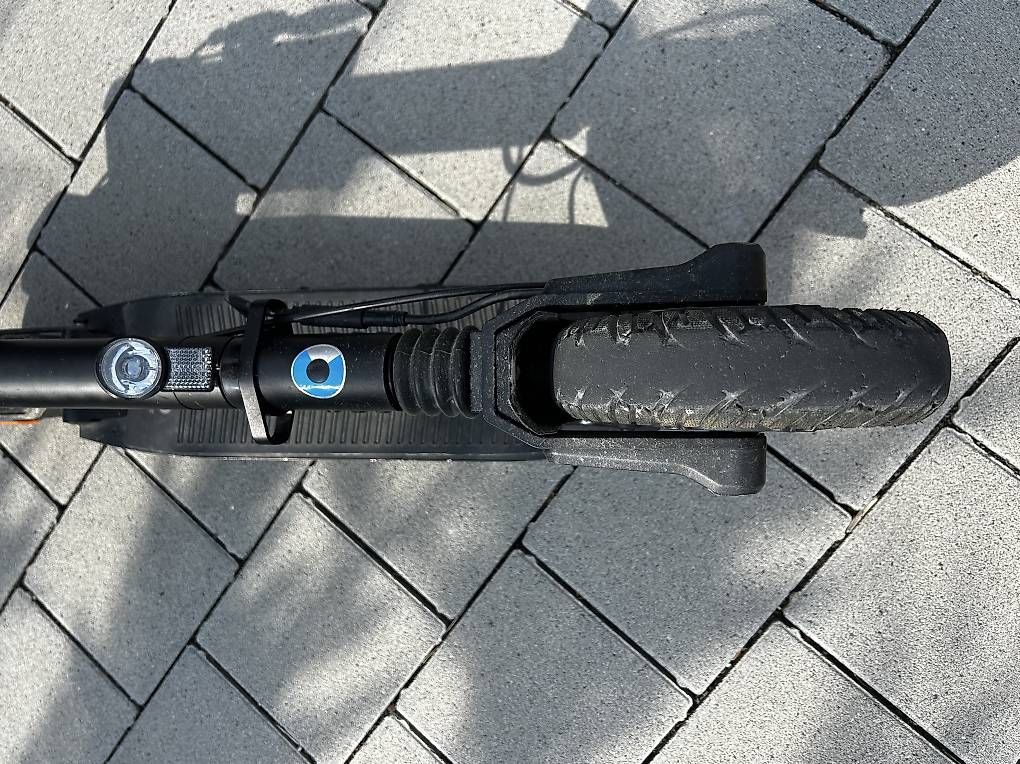 Scooters: Micro Explorer E-Scooter  Premium & kompakt – Gebraucht aus Bischofszell von Kcelo 4