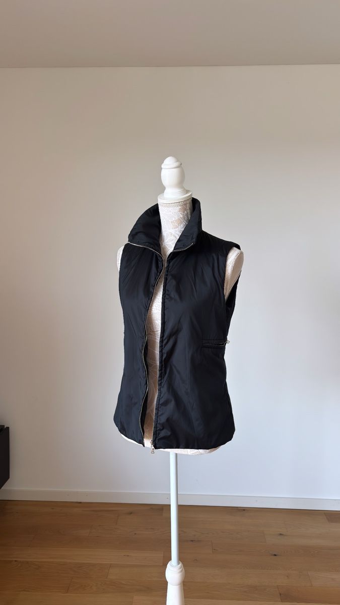 Jil Sander Gilets: Gilet Jil Sander 36 – D'occasion à Ramsen par Myclothesforu