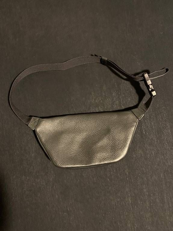 Taschen: Balenciaga Bauchtasche – Gebraucht aus Bern von Nici2210 2