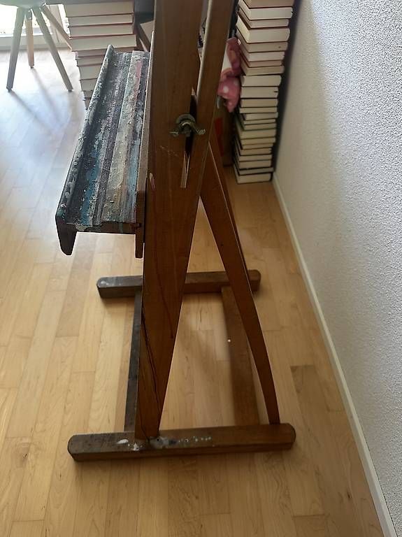 Staffeleien: Massive Holzstaffelei – Gebraucht aus Buchrain von pat4s 2