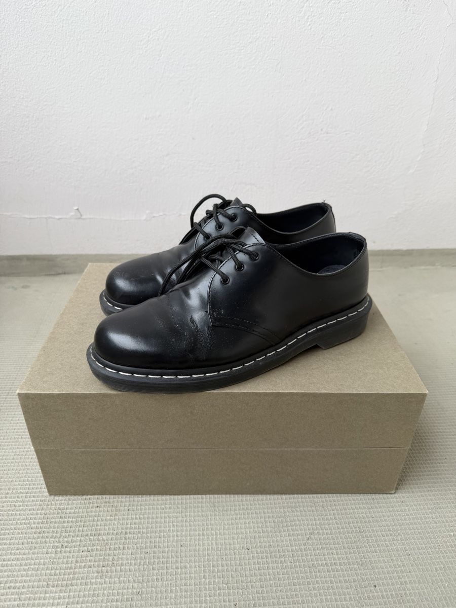 Dr. Martens Scarpe da uomo: Doc Martens White Stich 44 – Usato da Basel venduto da Sekijo