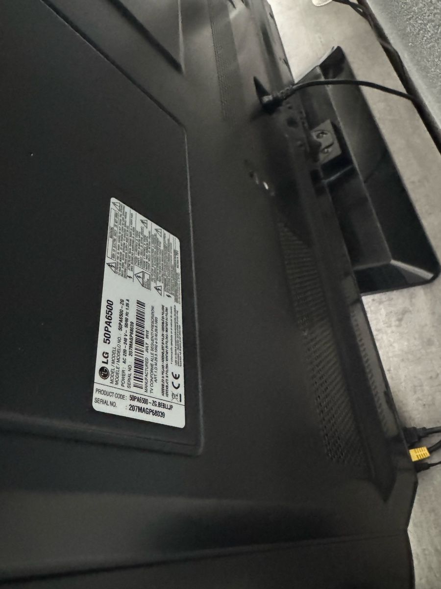 LG Fernseher: LG 55 Zoll – Gebraucht aus Zürich von Jfe96 2