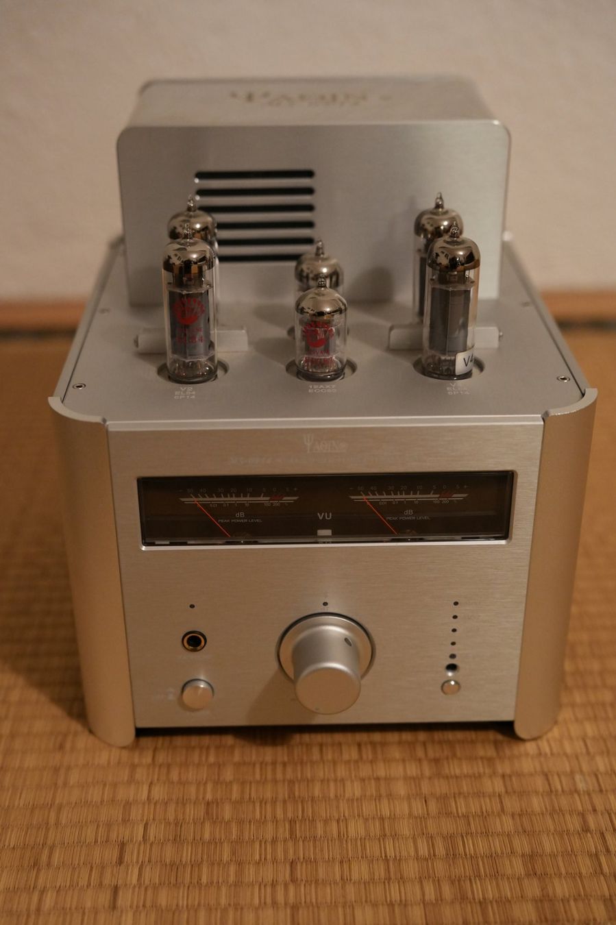 Verstärker: YAQIN MS-6P14 tube amplifier 2 x 12 watts – Neu (gemäss Beschreibung) aus Ollon VD von Vruchet