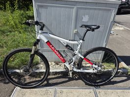 Velo – Fully Mountainbike mit Shimano XT