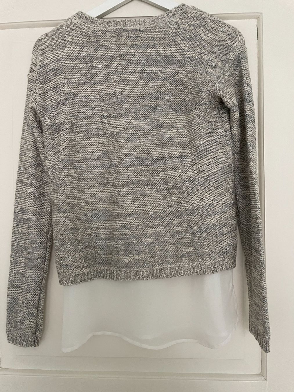 Maglioni & Felpe: Strickpullover mit integrierter Bluse | kaum getragen – Usato da Chur venduto da adien 1