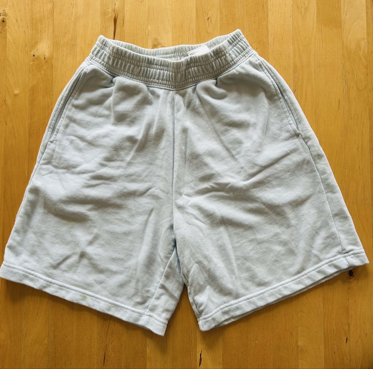 H&M Pantaloni: Shorts H&M size XS light blue – Usato da Zürich venduto da Sophie0569 1