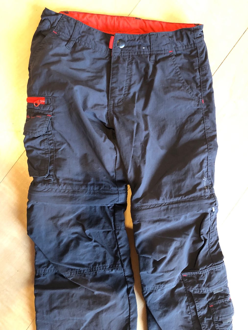 Decathlon Pantaloni: Trekkinghose 125-132cm – Usato da Volketswil venduto da SilvieK 1