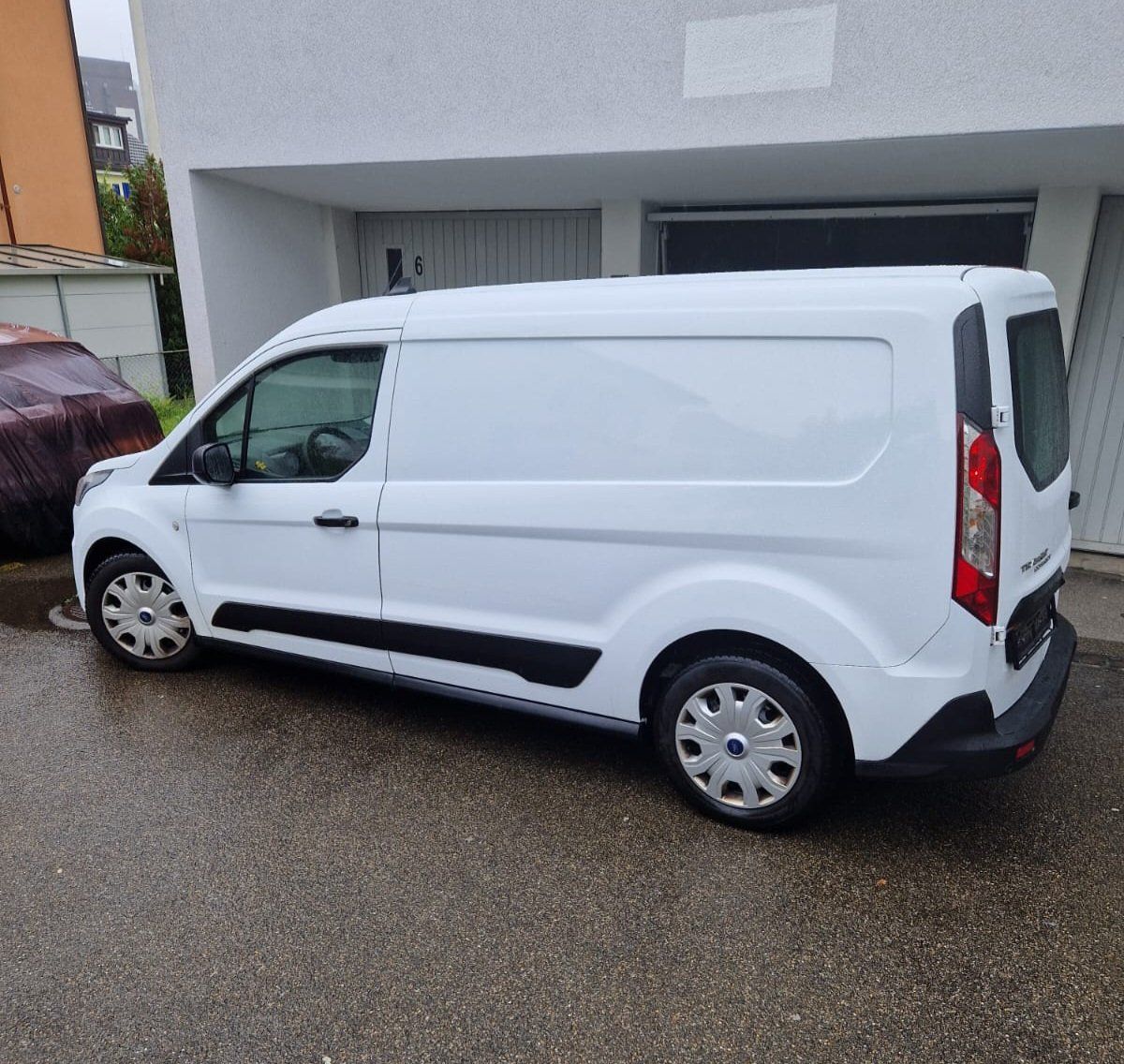 Ford Nutzfahrzeuge: Ford Tranzit Connect 1.5 Diesel – Gebraucht aus St.Gallen von Nele23 1