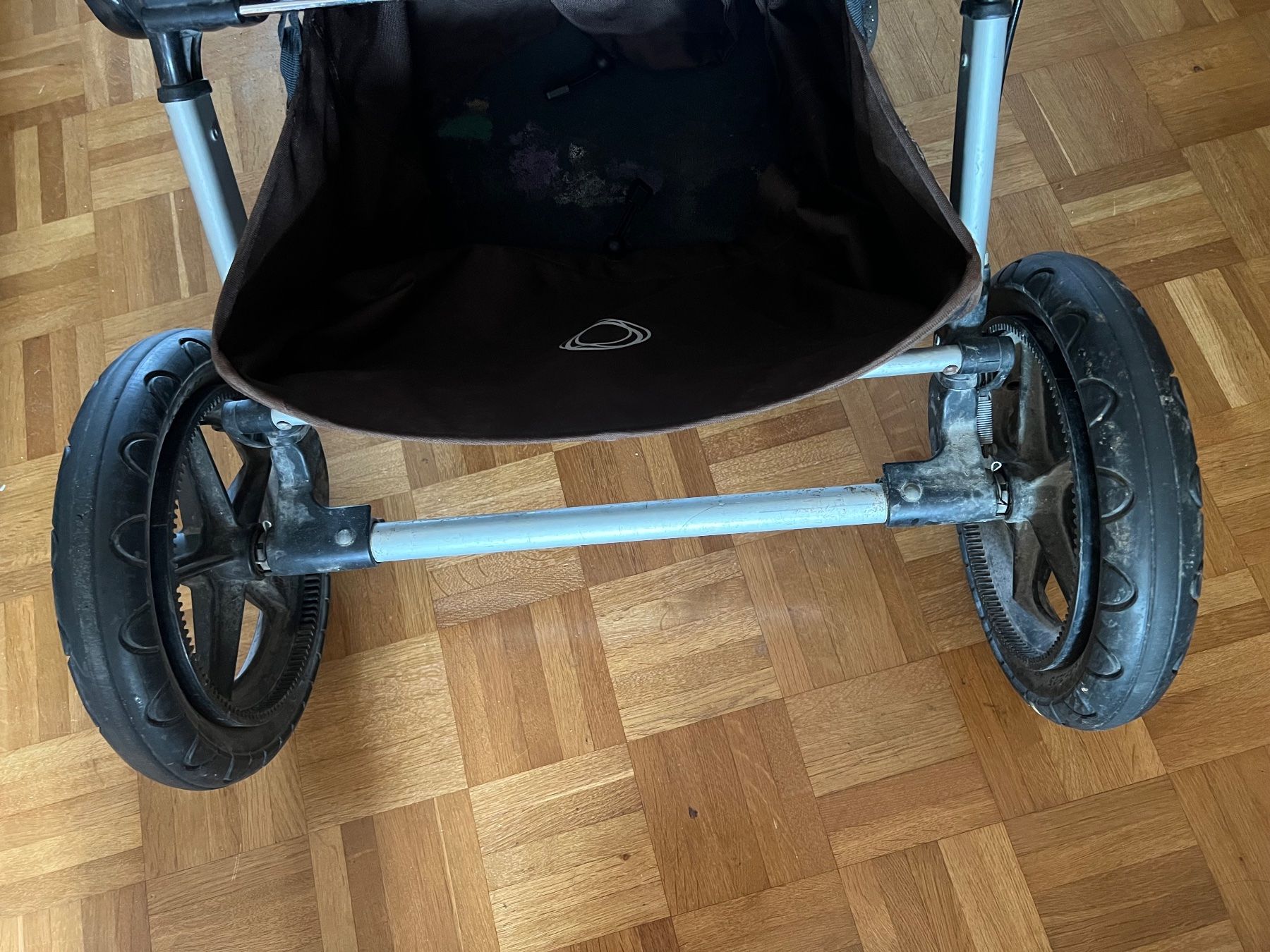 Bugaboo Carrozzine: Bugaboo Cameleon mit viel Zubehör – Usato da Basel venduto da friceberg2 5