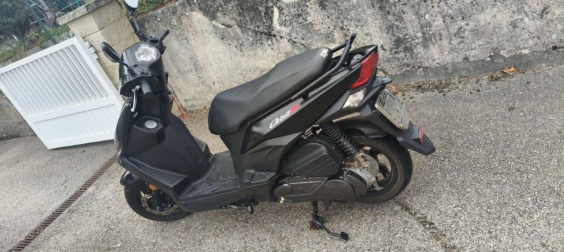 Sym Scooter: a vendre scooter sym orbit 3 125cc 16 Ans – Usato da Lavigny venduto da deco75 6