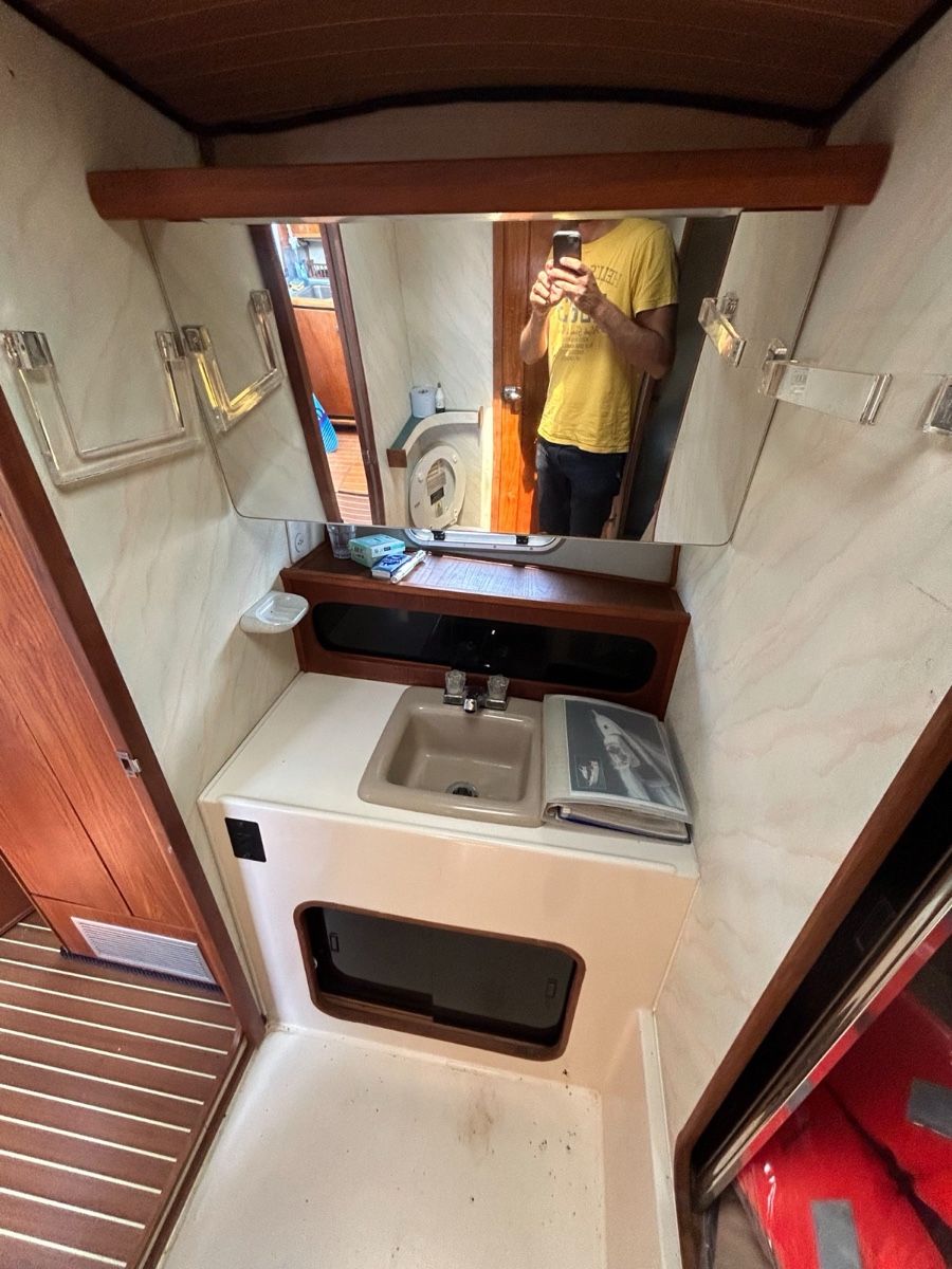 Bayliner Boote: Bayliner 3888 – Gebraucht aus Chevroux von soutonaval 7