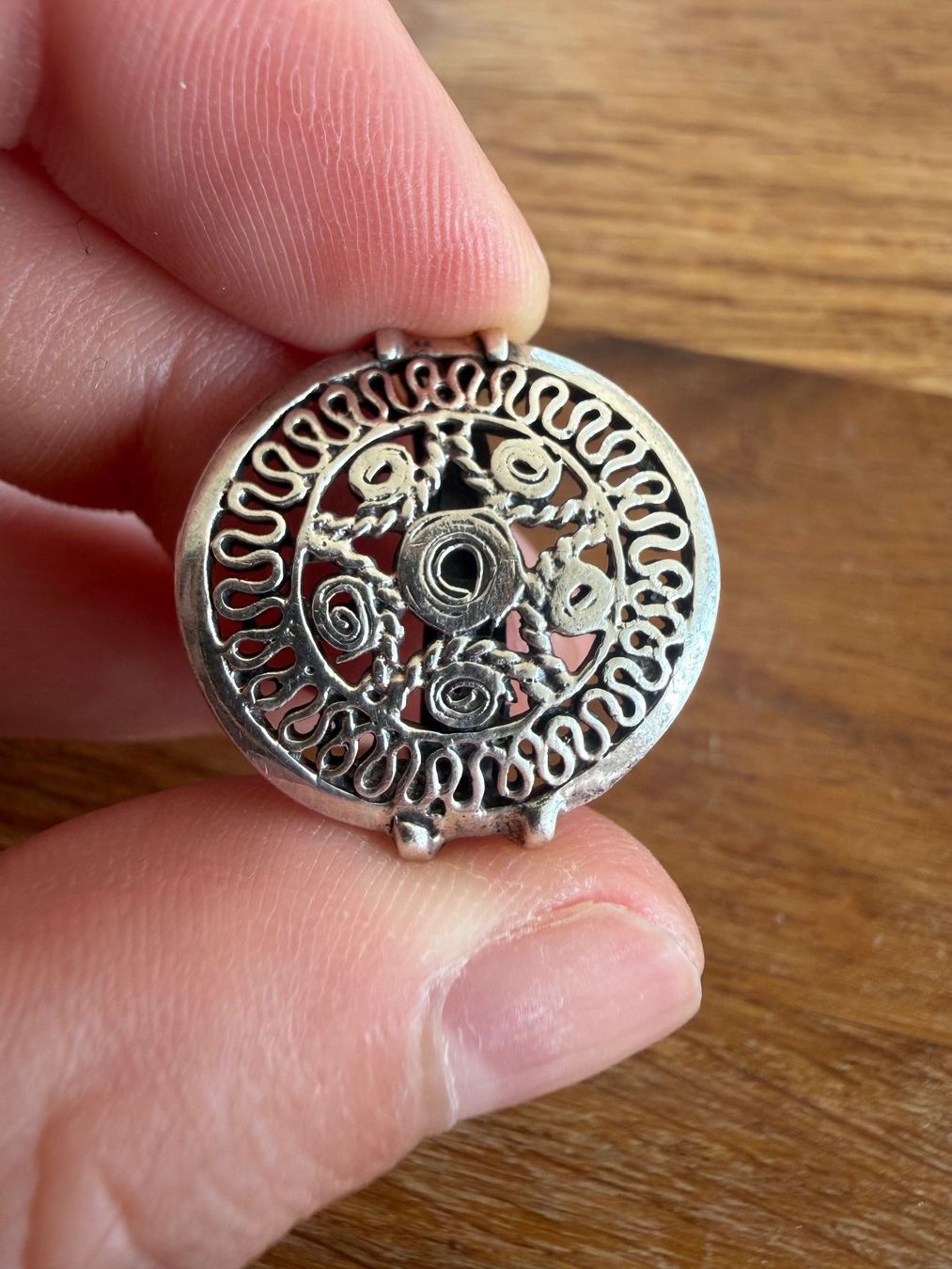 Anelli: Silberring mit filigranem Ornament – Usato da Zürich venduto da AngelaZeh 1