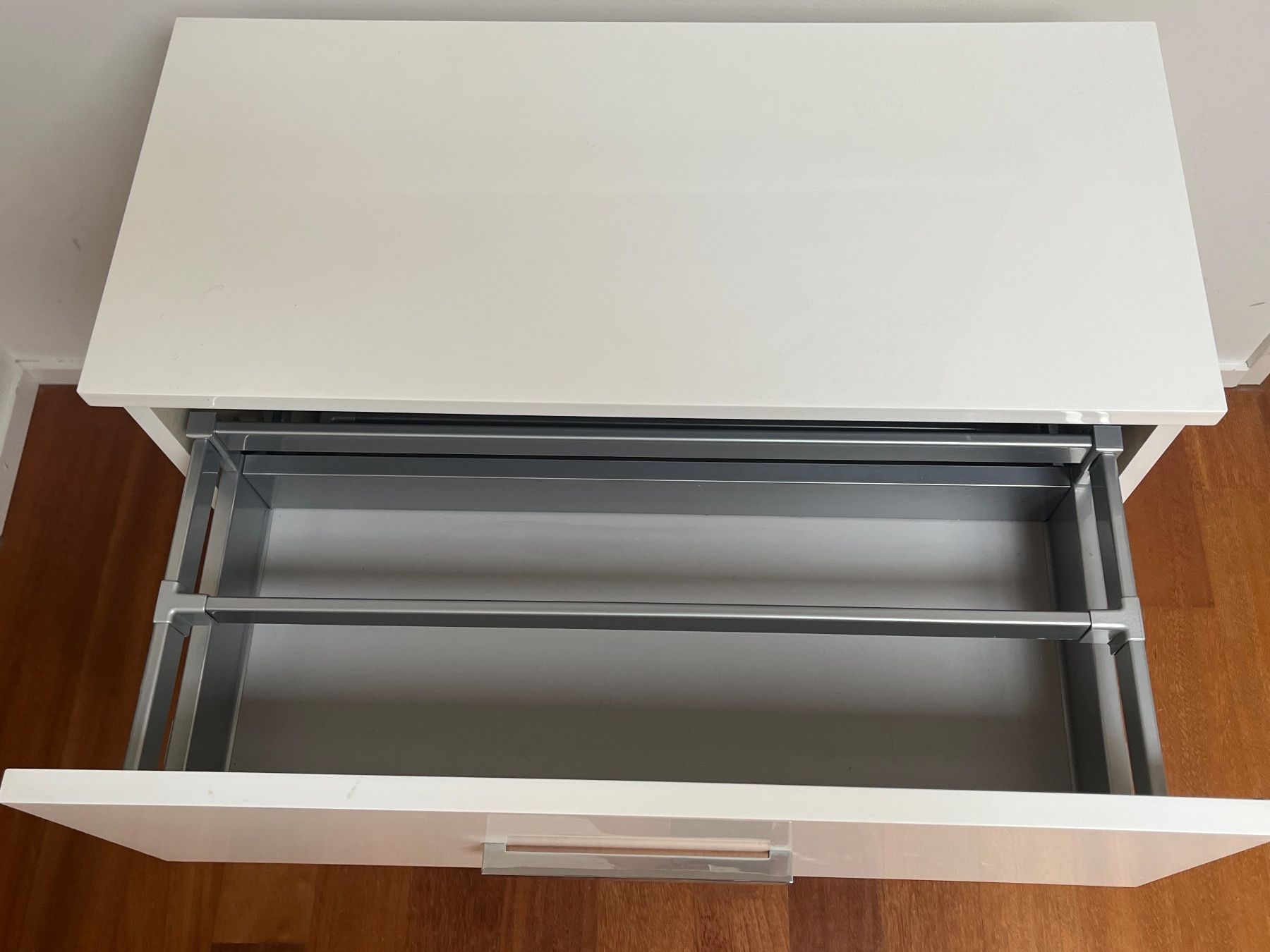 Mobili per bagno: Badezimmermöbel Lupi weiss Glanzlack – Usato da Adligenswil venduto da Schuerch77 3