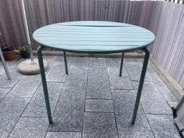 Gartentisch