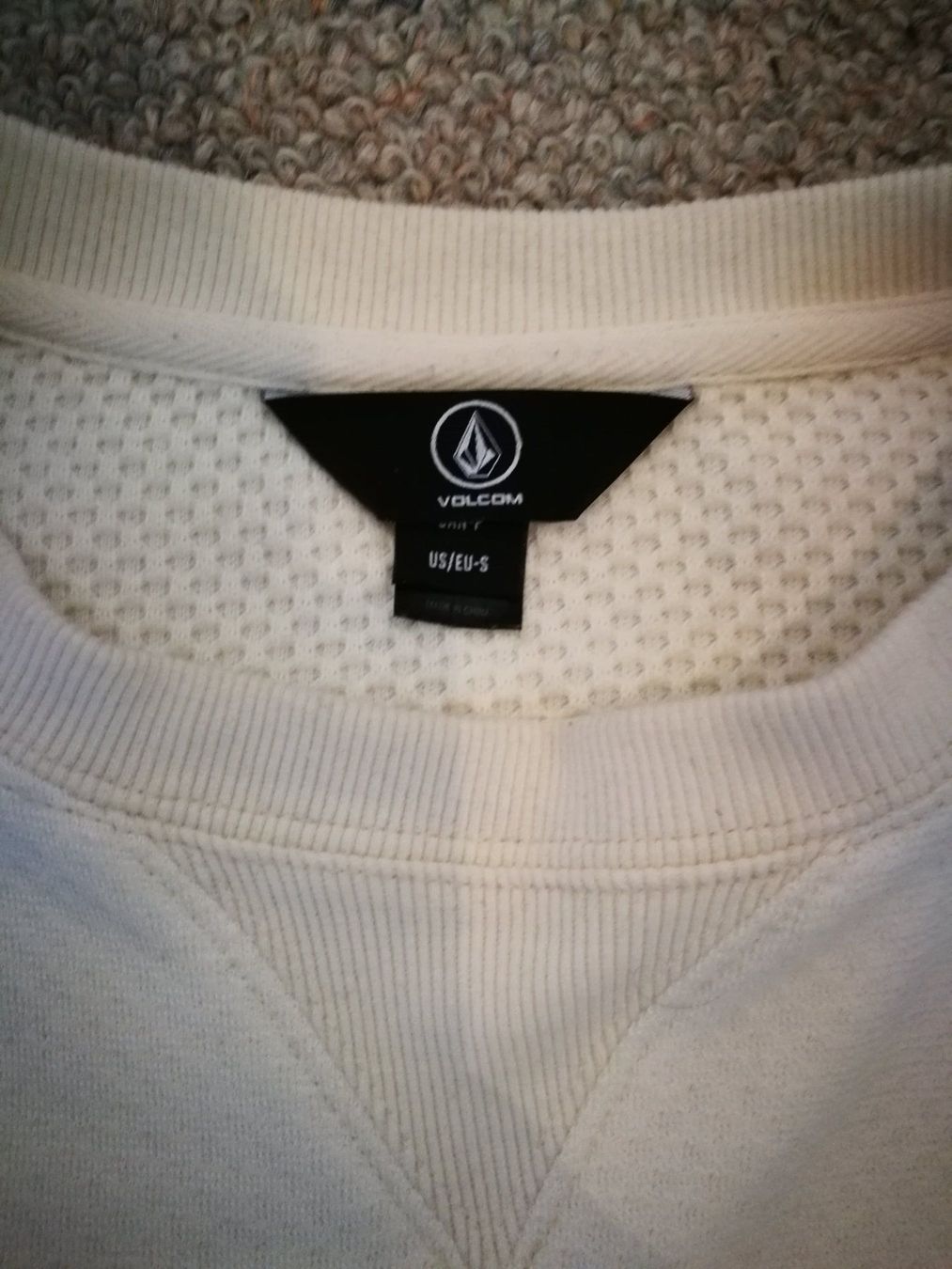 Pulls & Sweat-shirts: Volcom Pullover - Grösse S – D'occasion à Uster par parasimple 2
