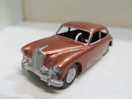 RILEY PATHFINDER  2,5 LIMOUSINE   1:43  CORGI TOYS