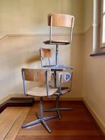 4 Vintage Schul-Stühle (Holz) mit Metallgestell