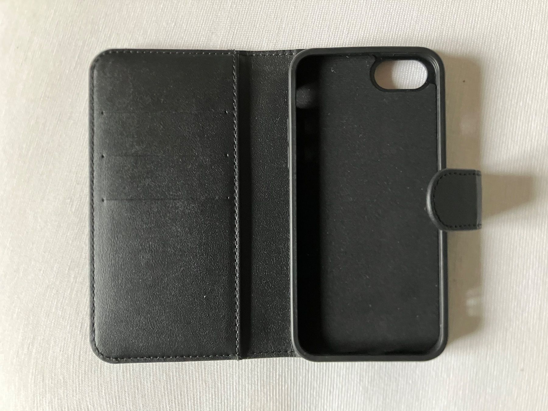Covers & Borse: IPhone SE Handy Hülle – Nuovo (secondo la descrizione) da Lyss venduto da Punktum01 2