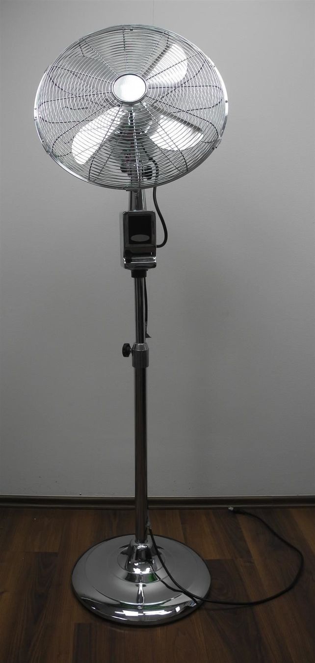 Ventilatori: Mocelek Standventilator verchromt,  22d – Usato da Kottwil venduto da Crazyrolf 1