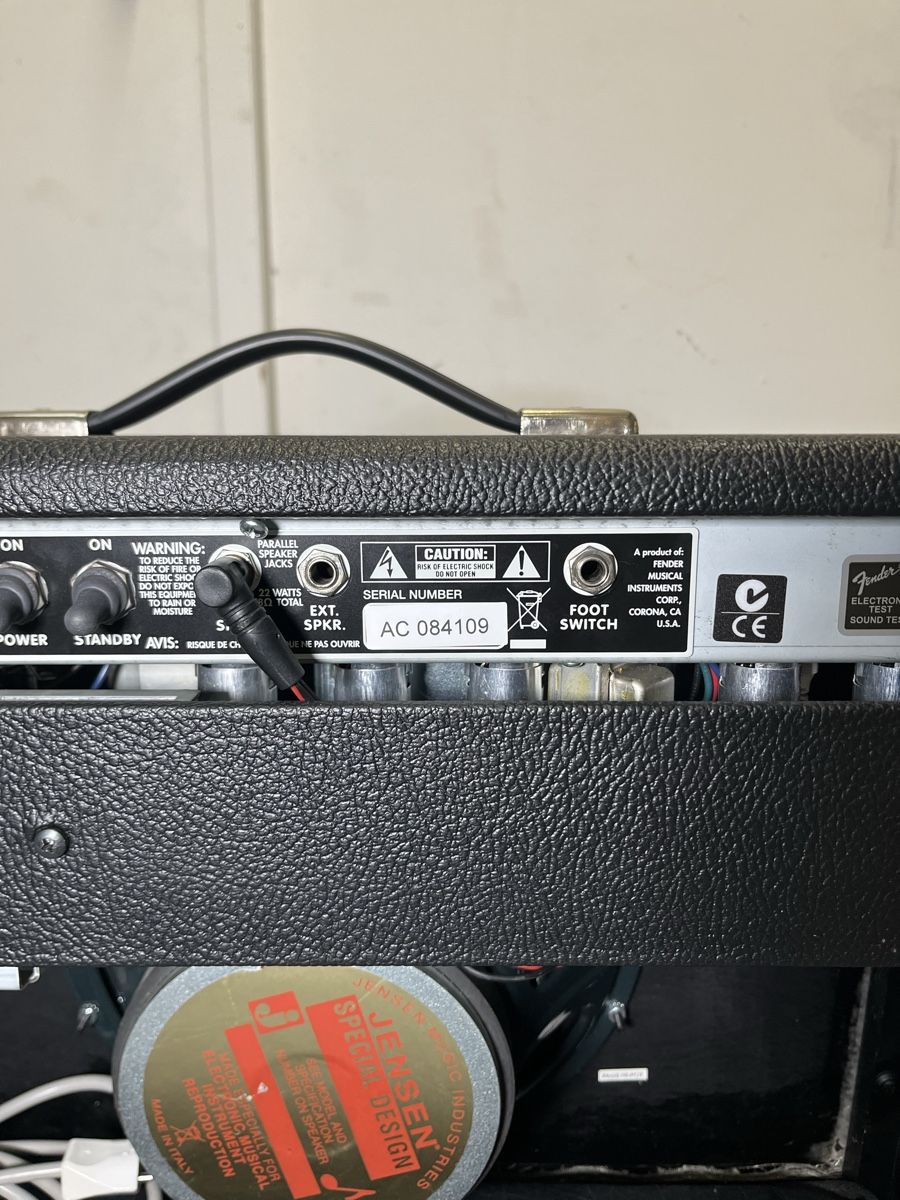 Fender Amplificatori: Fender Deluxe Reverb 65 reissue  – Usato da Sierre venduto da Prog_fazz 2