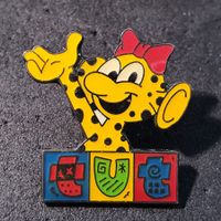 W418 - Pin tut Heftli Figur